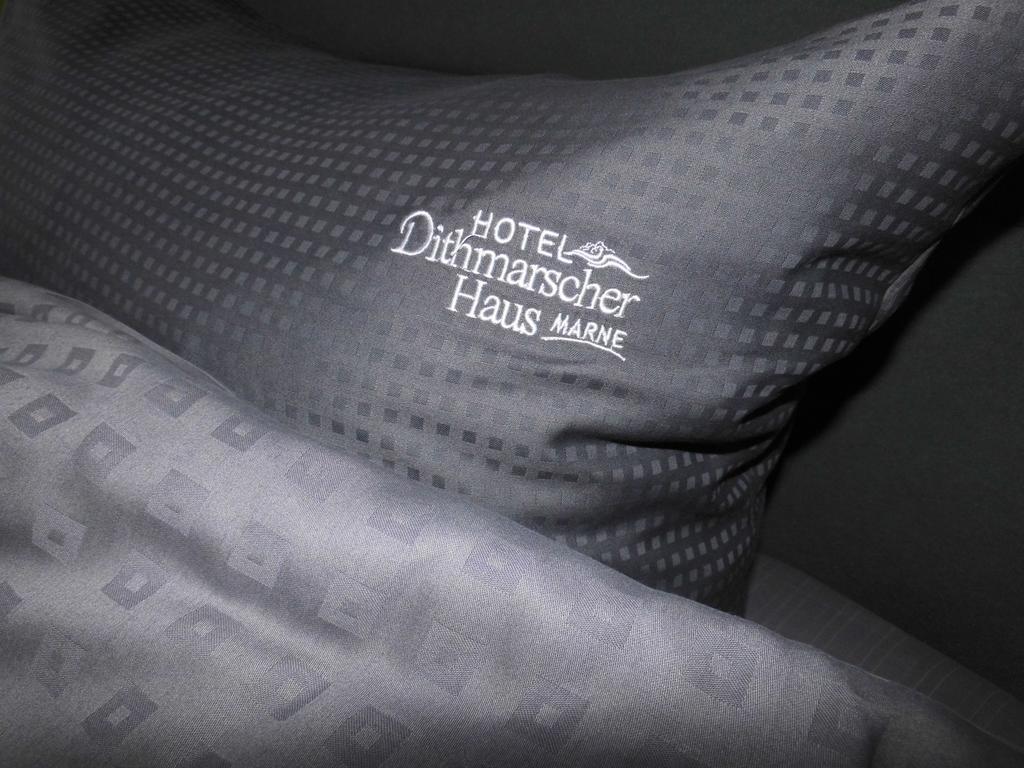 Dithmarscher Haus Marne Bagian luar foto